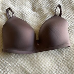 Victoria’s Secret Padded Wireless Bra